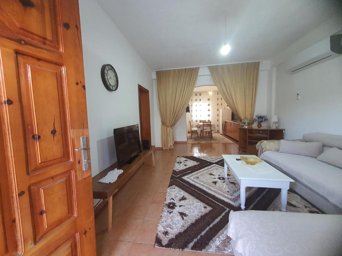 Spacious House With A Big Garden And Fire Pit Villa Tirana Buitenkant foto