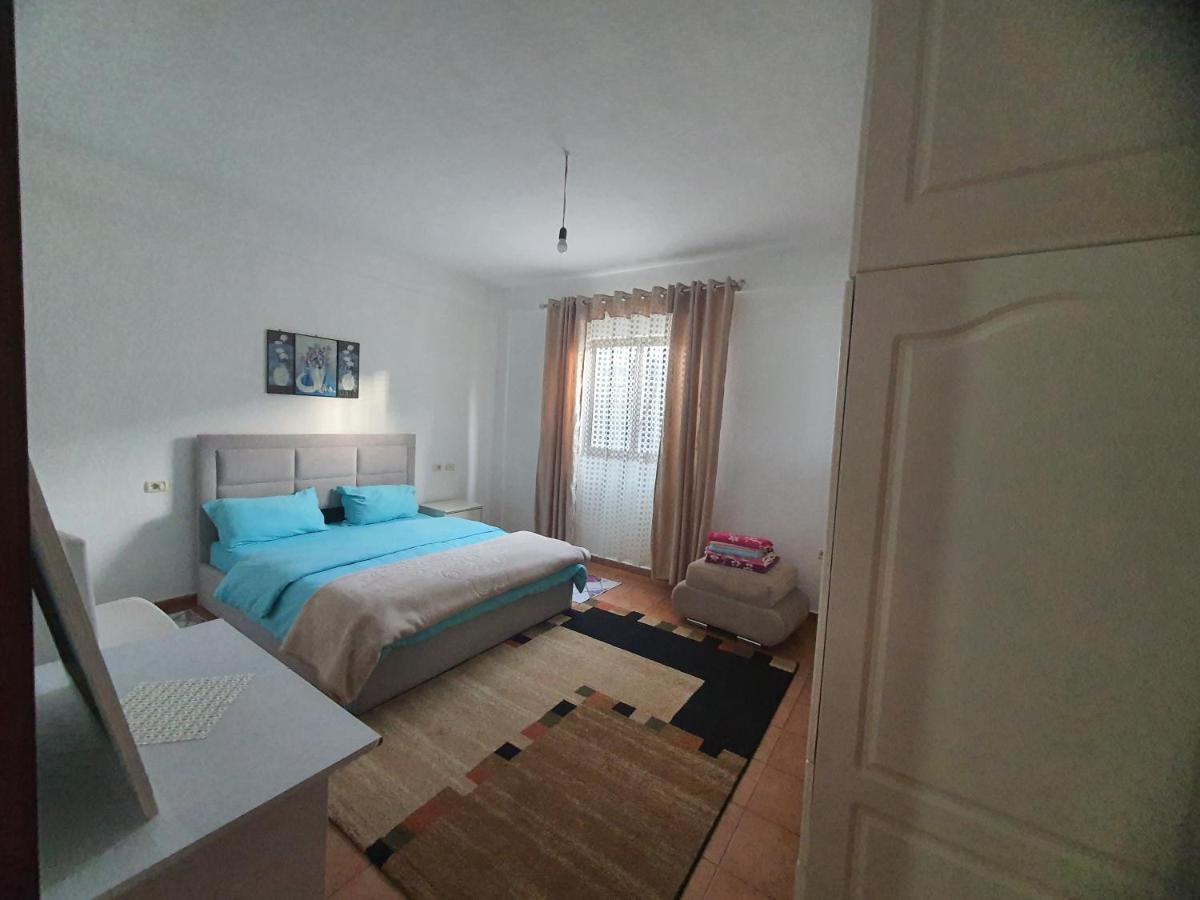 Spacious House With A Big Garden And Fire Pit Villa Tirana Buitenkant foto